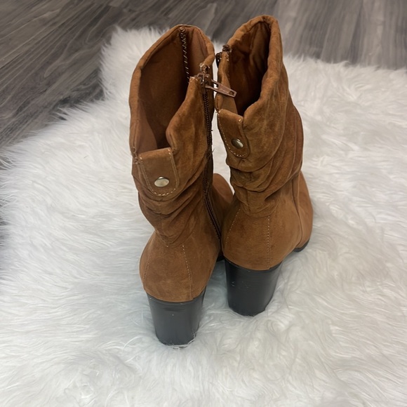 Apt 9 Women's heeled boots 7 1/2 - Picture 3 of 10